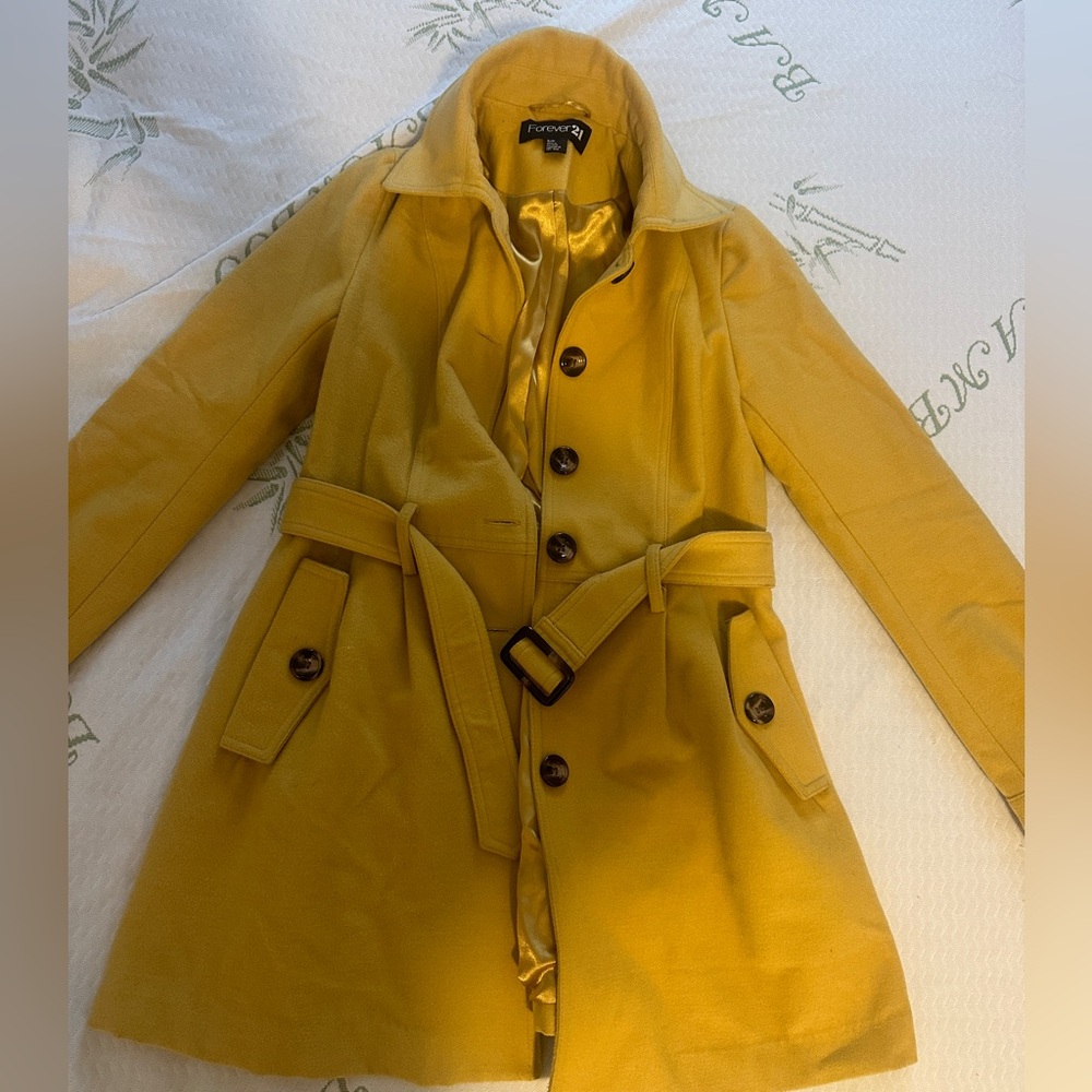 Women’s forever 21 coat